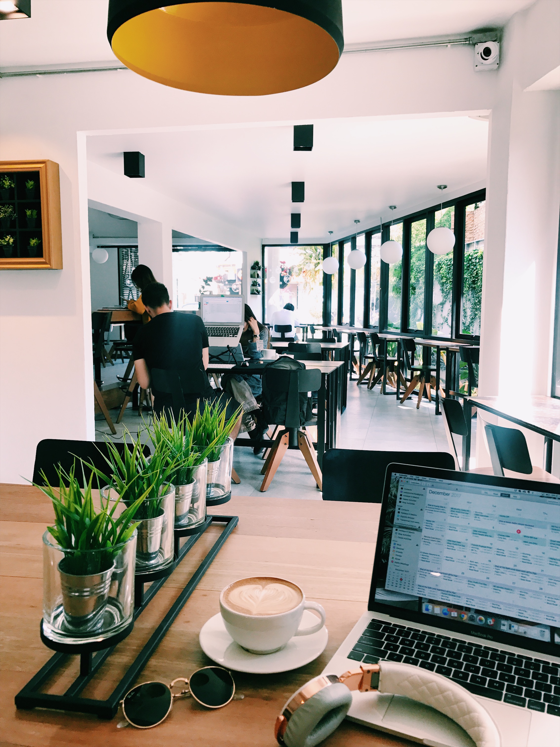 One of our absolute fave things about being a location-independent girl boss in Chiang Mai is the ridiculous amount of ah-mazing, unique coffee shops to work from! Here’s our small but oh-so mighty list of our fave coffee shops to work from in Chiang Mai:
