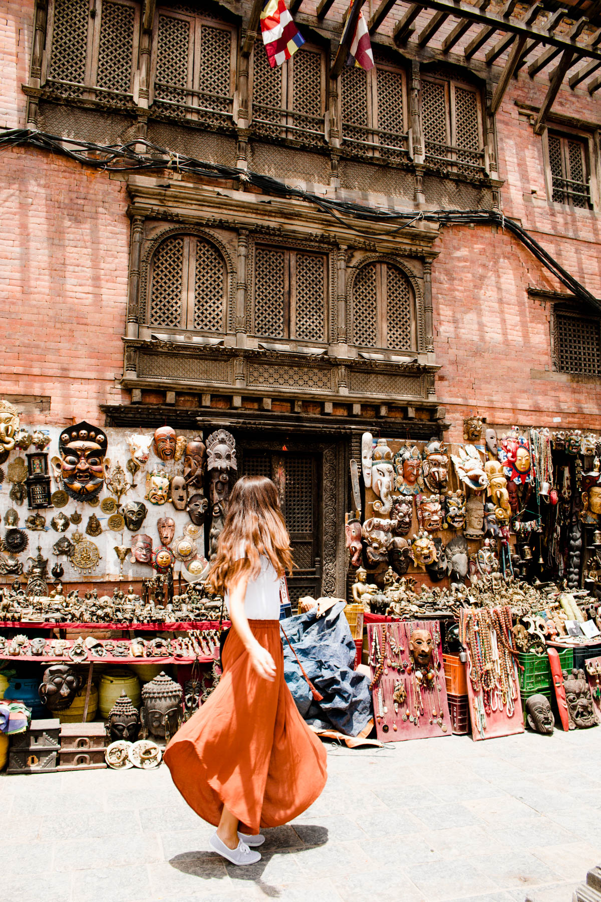 Kathmandu is equal parts intoxicating and exhausting — the people, the foods, the traffic and temples make for an overwhelming and oh-so exciting experience! This is our list of absolute must-do’s while visiting Kathmandu!
