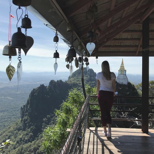 Today we’re featuring our incredible student, Emily Weichel, who has fully embraced the digital nomad lifestyle and is totally #killinit out there! Read on to get to know Emily in our latest Student Spotlight feature!