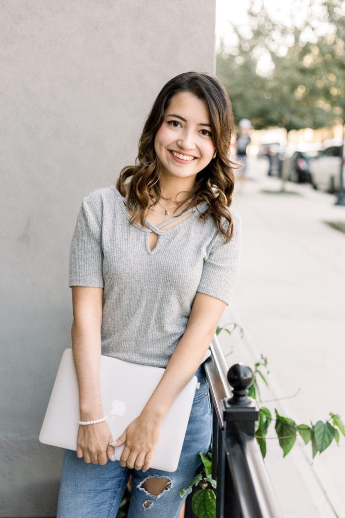 Today, we’re sitting down with BB student Angela Ocampo, Founder of Golden Oasis Media! Join us as she gives a glimpse into her girl boss journey...