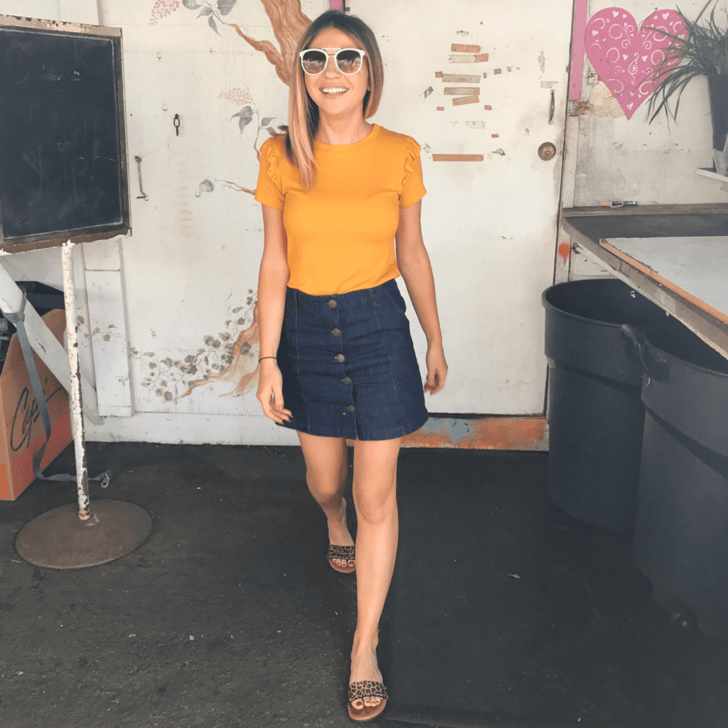 Today, we’re sitting down with BB Academy student Alexa Sonken, Founder of Sidewalk Studio! Join us as she gives a glimpse into her girl boss journey...
