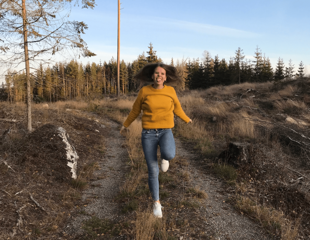 Today, we’re sitting down with BB Academy student Emeli Torvund, Founder of Yellow Happiness! Join us as she gives a glimpse into her girl boss journey...