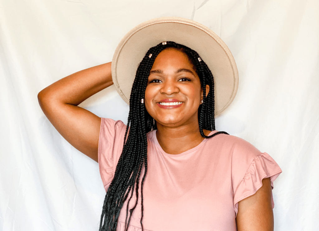 Today, we’re sitting down with BB Academy student Ratanya Olaves, Founder of Noel Made Studio! Join us as she gives a glimpse into her girl boss journey...